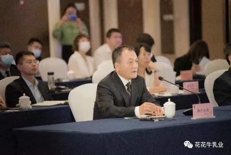 巴基斯坦驻华大使莫因·哈克 莅临万象城（中国）乳业集团参观访问