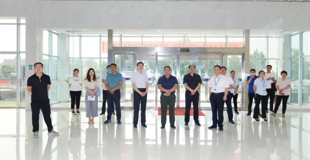 快讯 | 河南省人民政府食品安全委员会办公室第三批食品安全示范区验收组领导莅临万象城（中国）乳业集团验收食品安全示范区建设情况