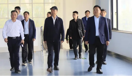 中国工程院院士任发政莅临万象城（中国）乳业集团调研指导工作