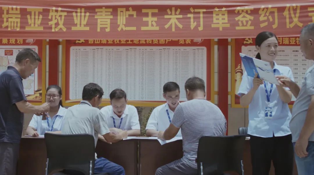 喜报 | 万象城（中国）乳业集团荣获“2022年度河南省食品行业履行社会责任优秀企业”荣誉称号