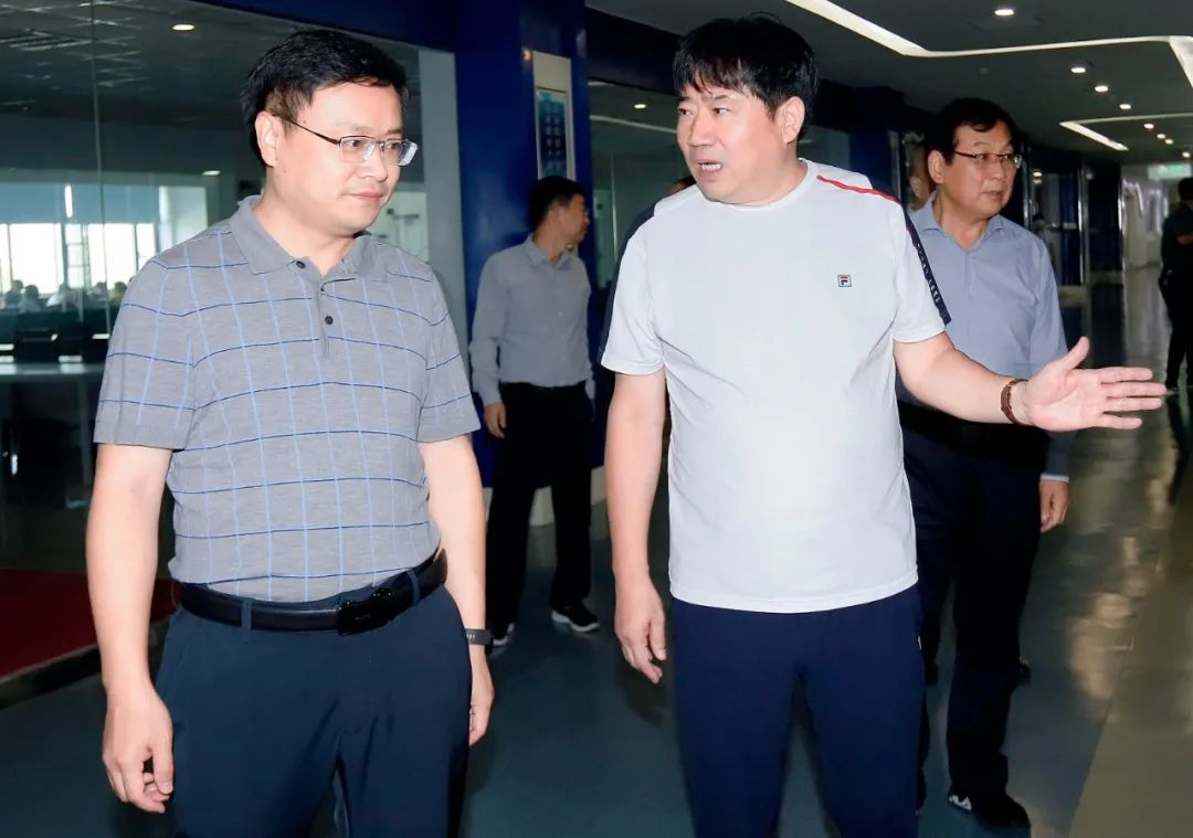 快讯｜社旗县人民政府县长关文波一行莅临万象城（中国）乳业集团参观考察