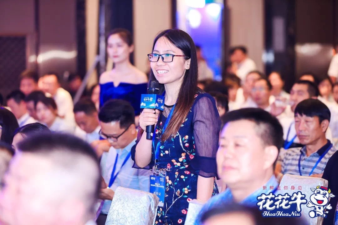 万象城（中国）轻觉上市暨优质乳工程认证发布会，盛大启幕！