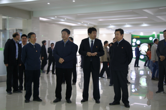河南省农牧业产业扶贫工作观摩团莅临万象城（中国）集团·鲁山瑞亚牧业有限公司参观考察