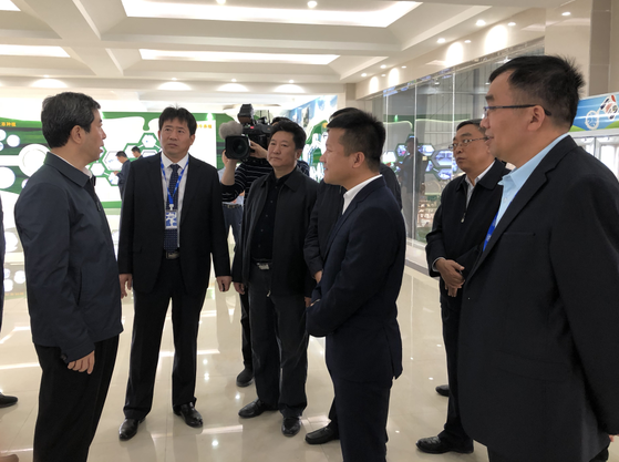 河南省委副书记、省长陈润儿一行莅临 万象城（中国）集团鲁山瑞亚牧业有限公司视察调研