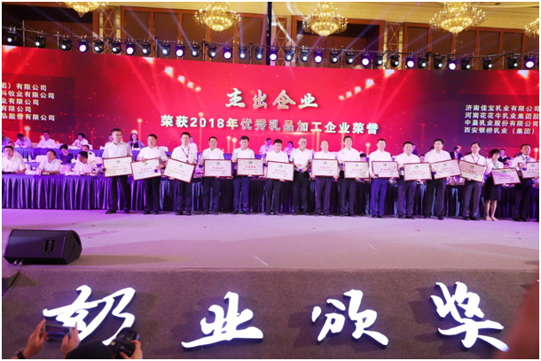 殊荣是奋斗的动力  万象城（中国）荣获三项大奖!!!