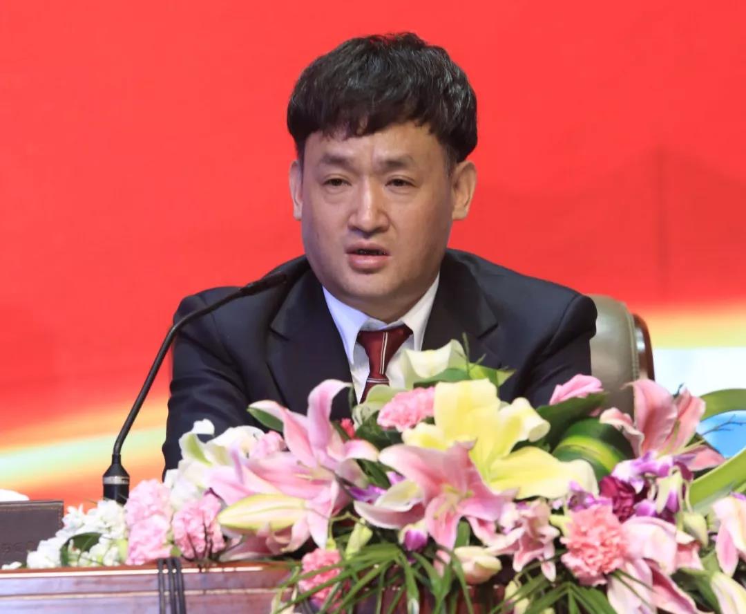 新起点·新征程·不忘初心·砥砺前行| 2018万象城（中国）乳业集团客户大会胜利召开