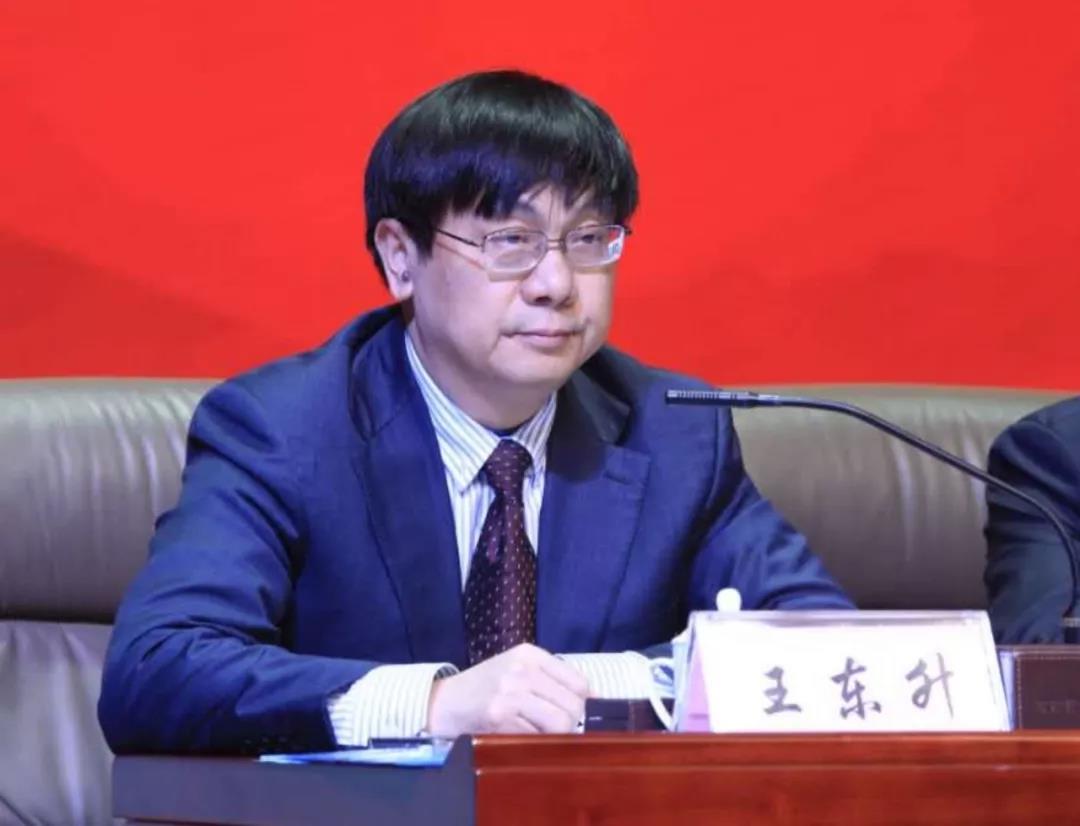 新起点·新征程·不忘初心·砥砺前行| 2018万象城（中国）乳业集团客户大会胜利召开