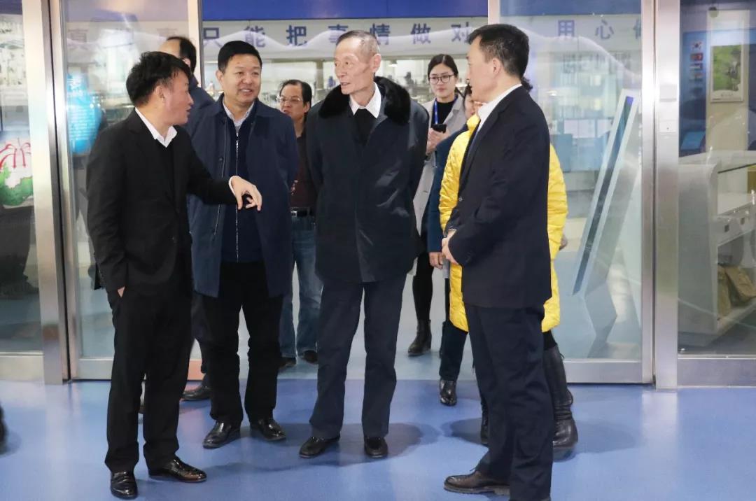 中国奶业协会高鸿宾会长莅临万象城（中国）指导工作