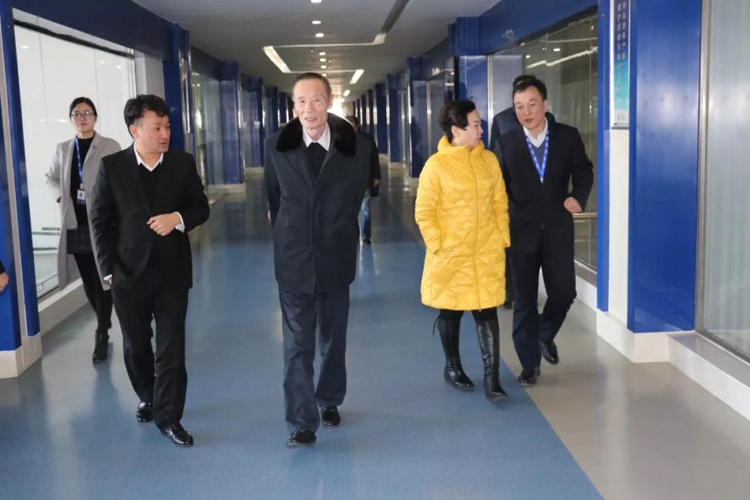 中国奶业协会高鸿宾会长莅临万象城（中国）指导工作