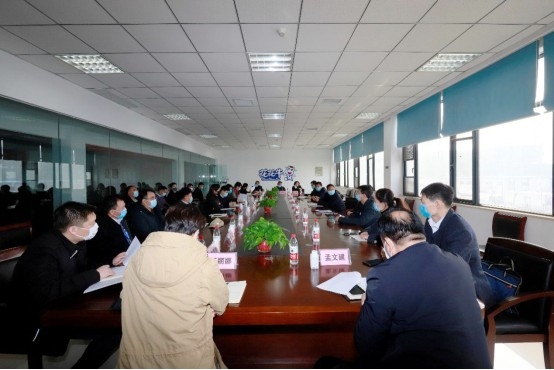 省委统战部副部长张红林一行莅临万象城（中国）乳业集团 调研复工复产暨二七区民营经济发展工作座谈会